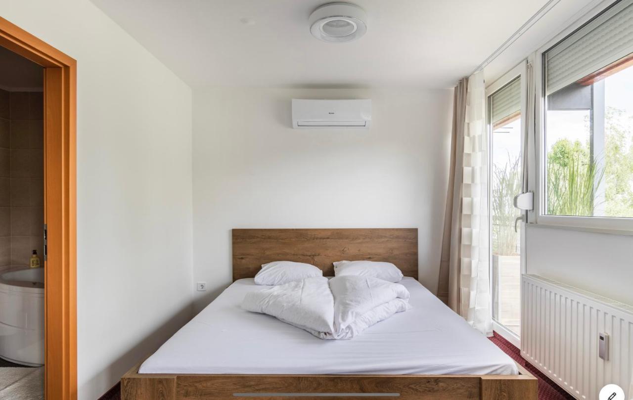 Sinus Premium Aparthotel Siofok Dış mekan fotoğraf