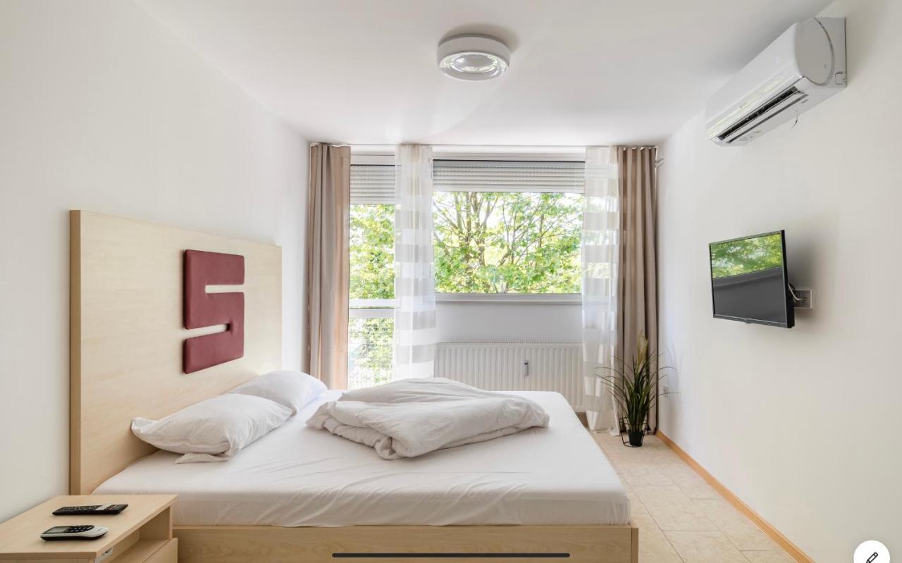 Sinus Premium Aparthotel Siofok Dış mekan fotoğraf