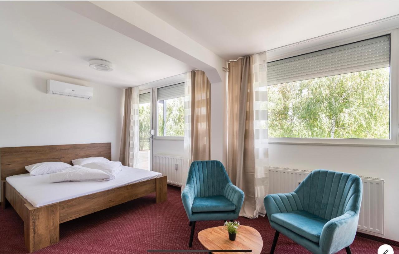 Sinus Premium Aparthotel Siofok Dış mekan fotoğraf